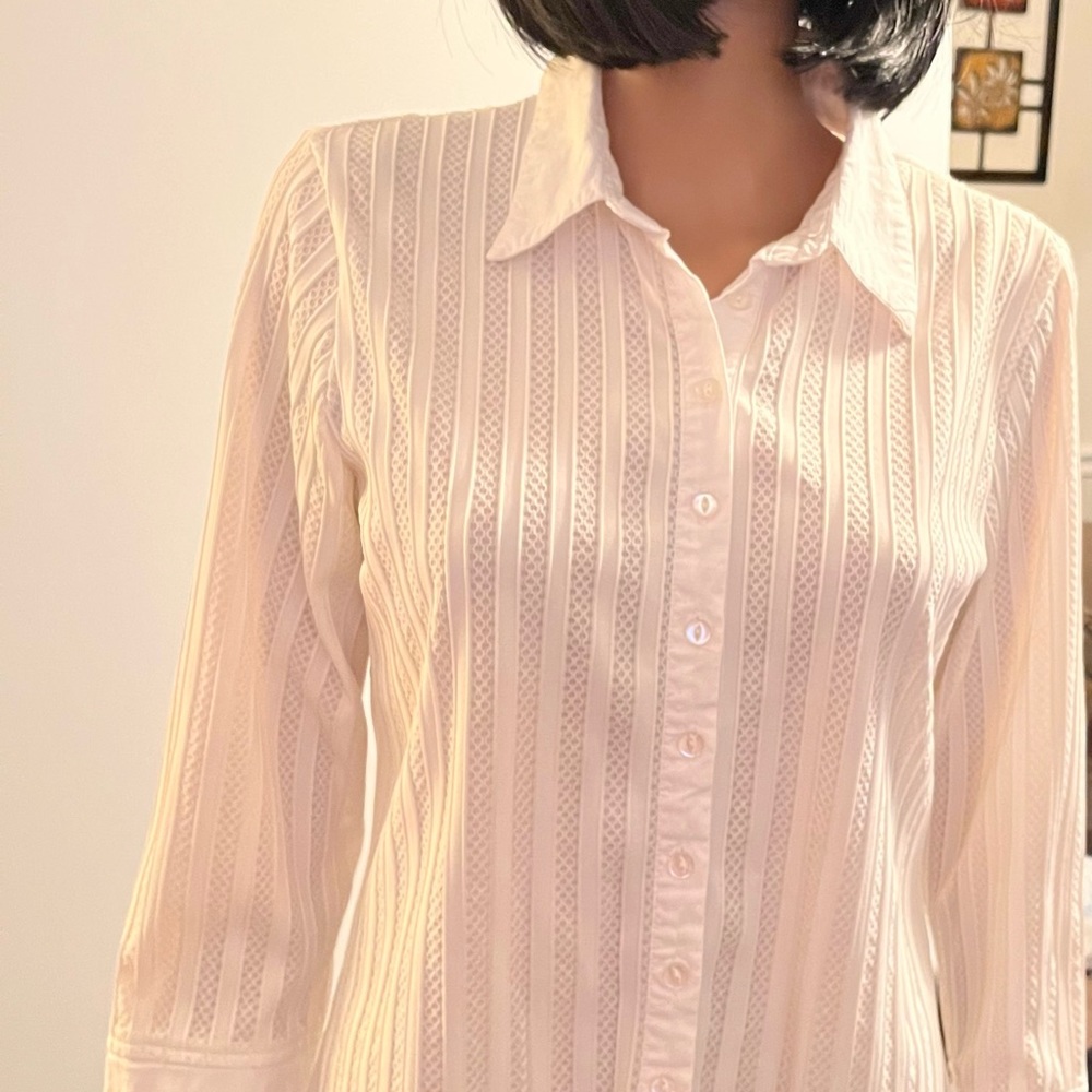 Canyon Road ladies white button down shirt size Large good condition
